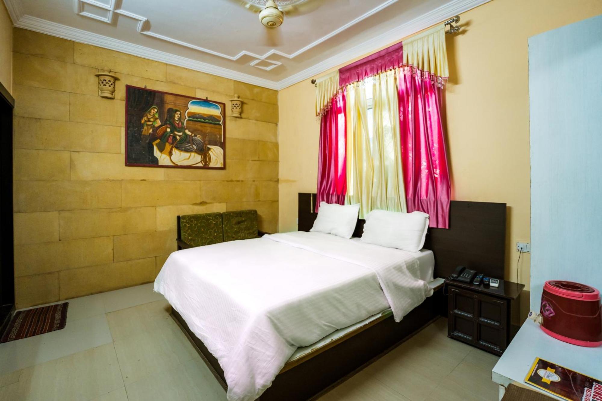 Hotel Prince-Near Jaisalmer Fort Eksteriør bilde