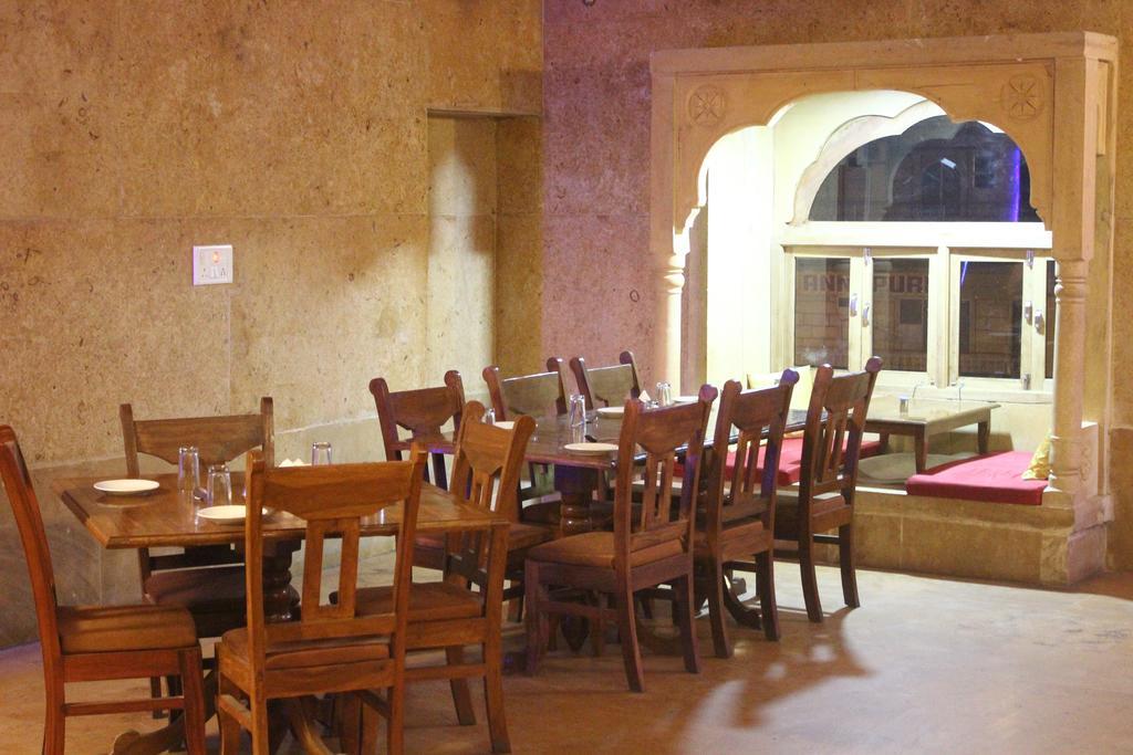 Hotel Prince-Near Jaisalmer Fort Eksteriør bilde